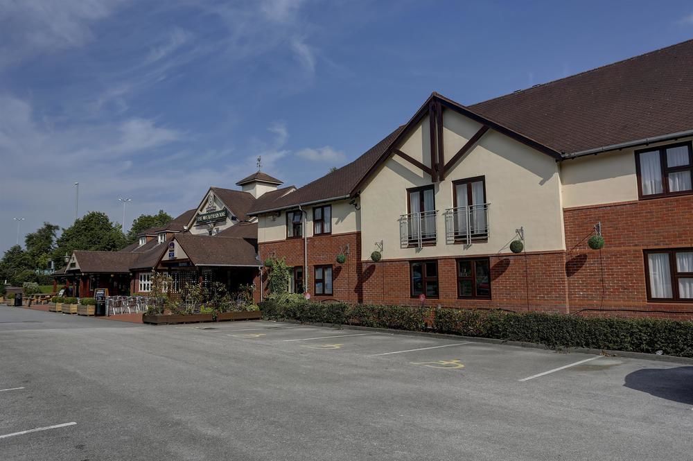 Weathervane Hotel By Greene King Inns Stoke-on-Trent Exterior photo
